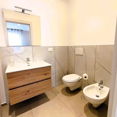 Гостьовий будинок Mile Барі